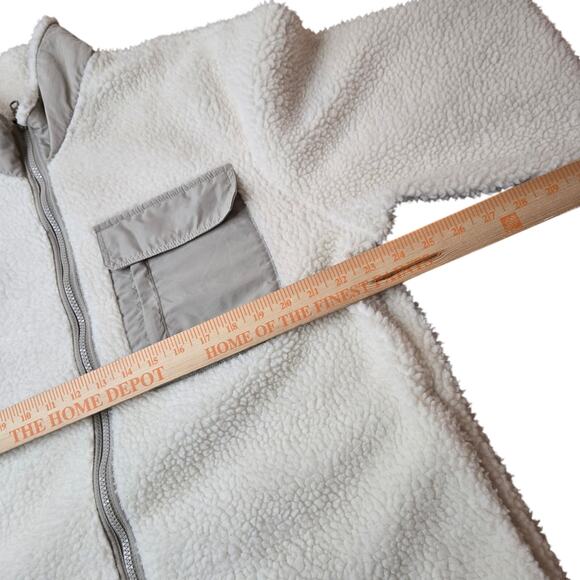 Peanuts x H&M Snoopy "Joe Cool" Sherpa Fleece Jacket size large - Picture 5 of 8